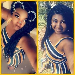 Meet your Posher, Andrea